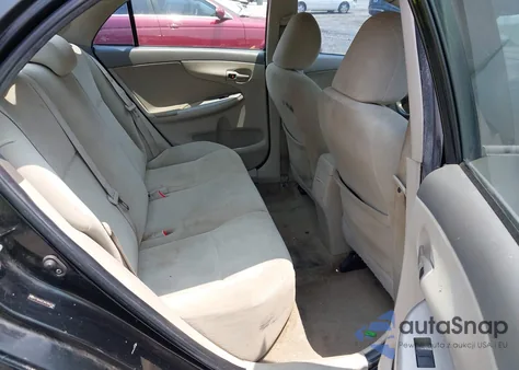 2010 Toyota Corolla Le z USA, uszkodzony, nr VIN 2T1BU4EE3AC304729